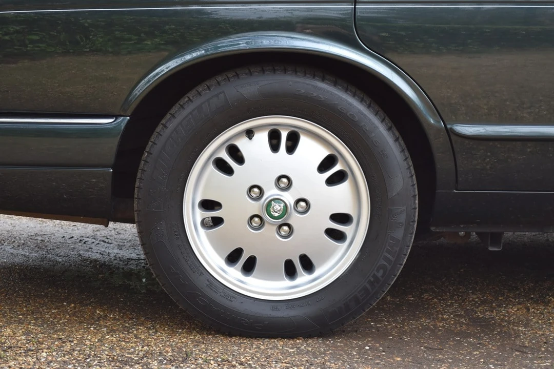 1996 Jaguar X300 XJ - Image 21 of 30