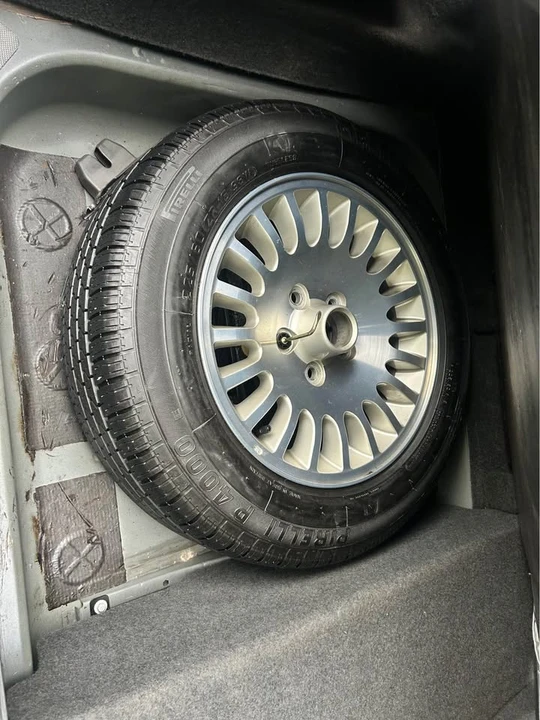 1996 Jaguar X300 XJ - Image 18 of 20