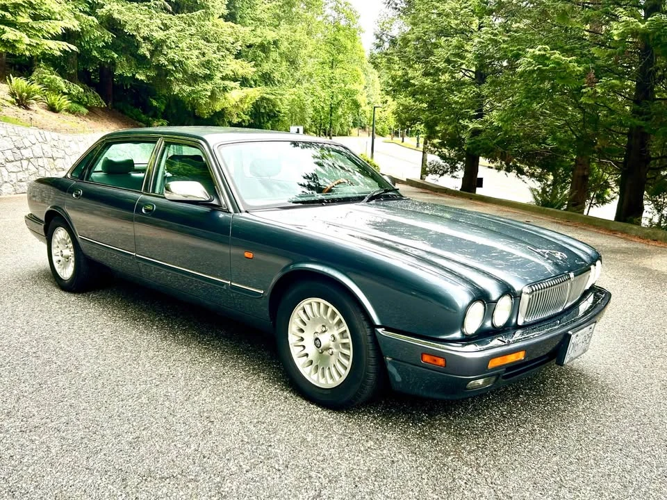 1996 Jaguar X300 XJ - Image 2 of 20