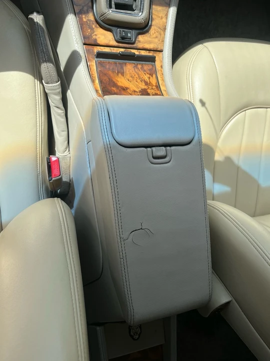 1996 Jaguar X300 XJ - Image 8 of 15