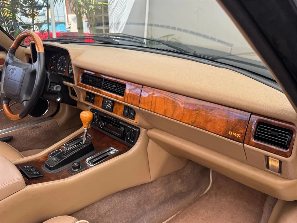 1996 Jaguar X300 XJ - Image 27 of 31