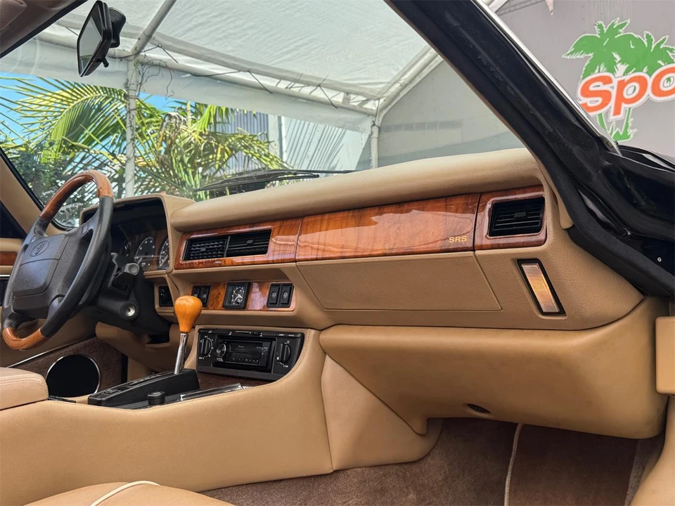 1996 Jaguar X300 XJ - Image 26 of 31