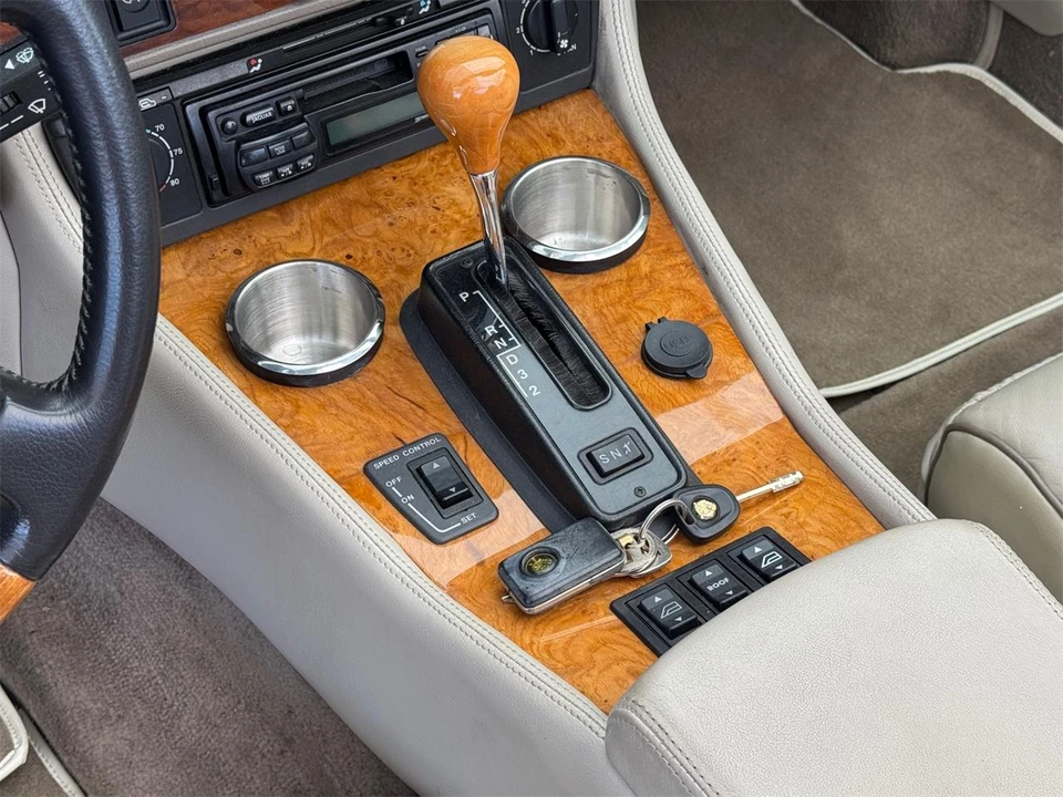 1996 Jaguar X300 XJ - Image 30 of 31