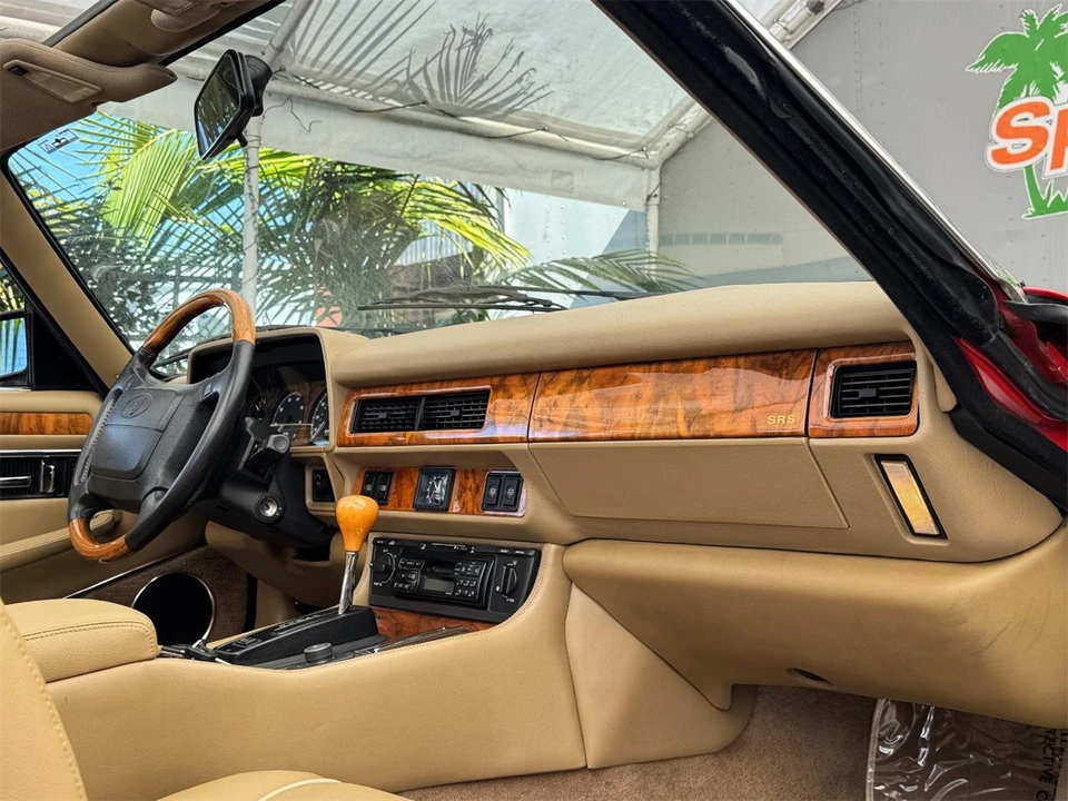 1996 Jaguar X300 XJ - Image 25 of 31