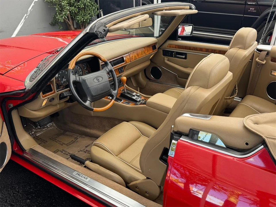 1996 Jaguar X300 XJ - Image 29 of 31