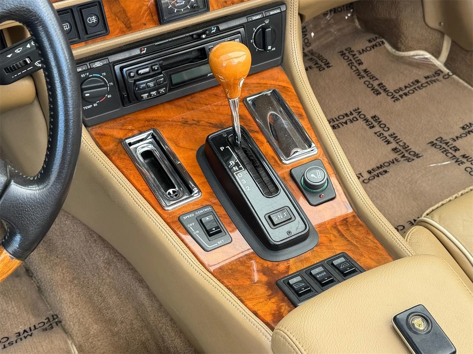 1996 Jaguar X300 XJ - Image 18 of 31