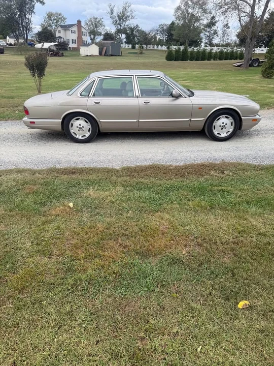 1996 Jaguar X300 XJ - Image 3 of 8