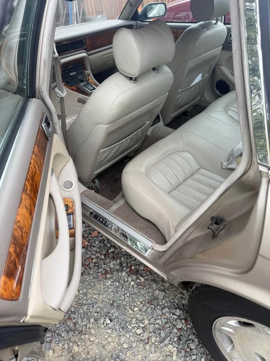 1996 Jaguar X300 XJ - Image 6 of 8