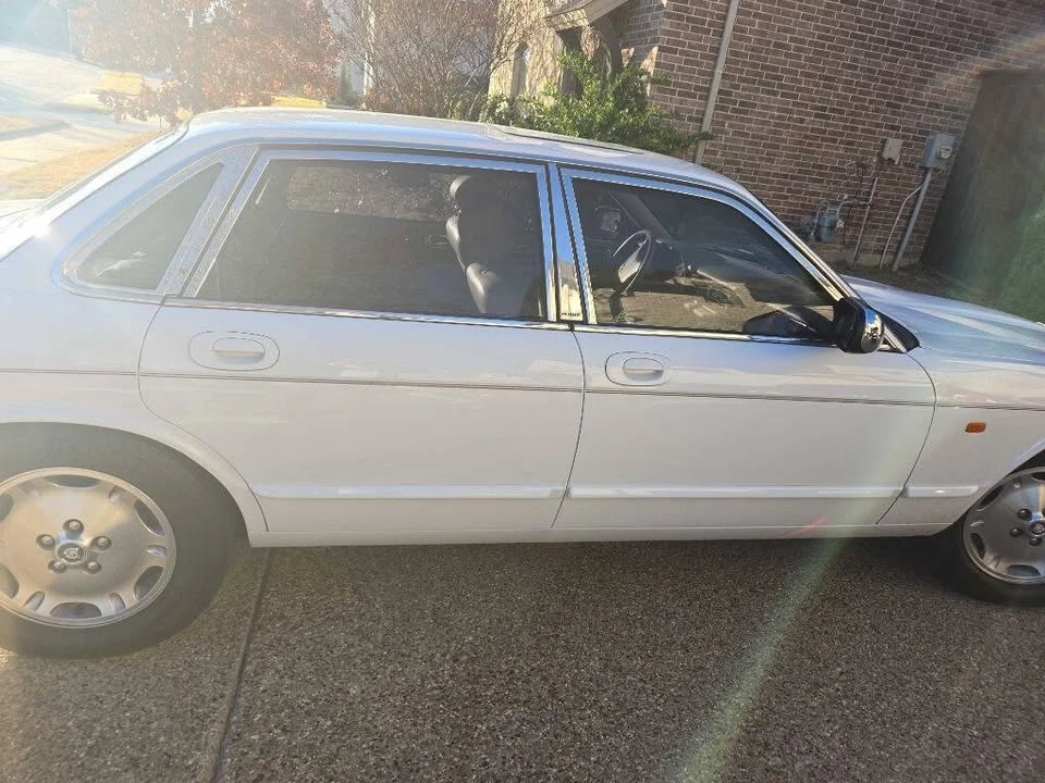 1996 Jaguar X300 XJ - Image 10 of 20