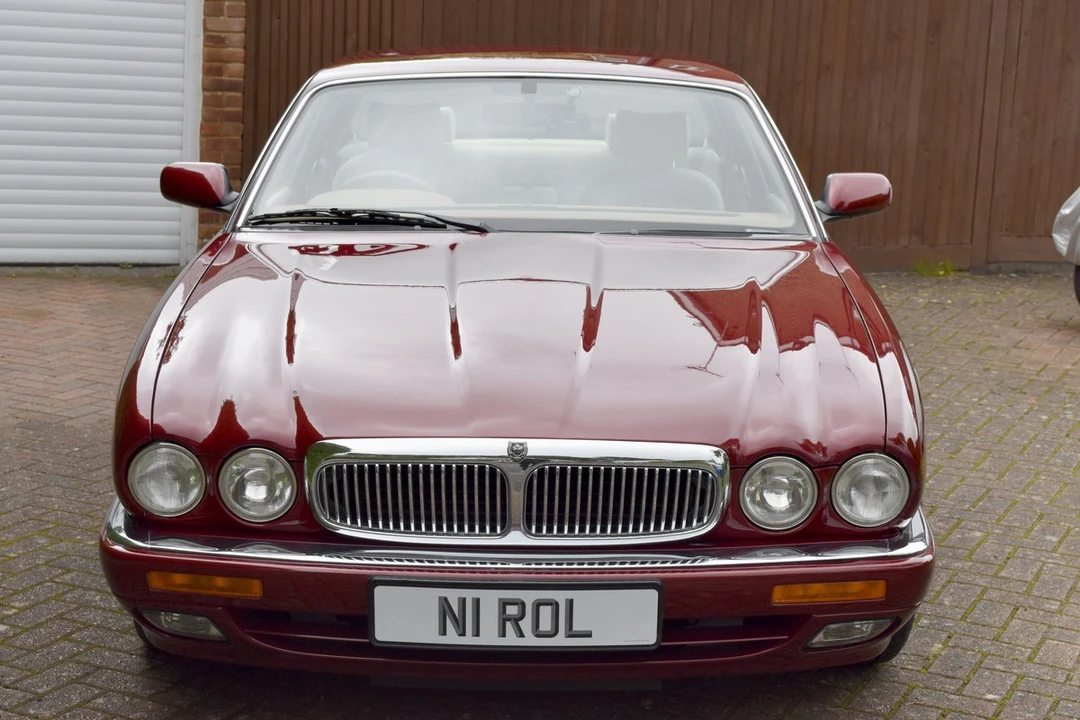 1996 Jaguar X300 XJ - Image 16 of 30