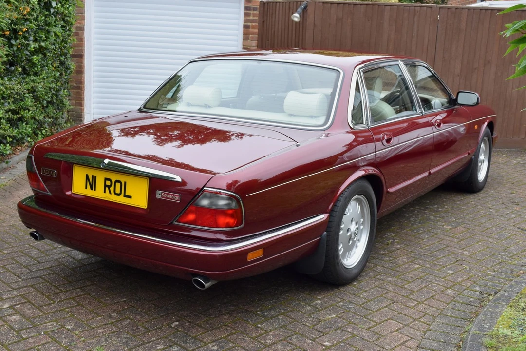 1996 Jaguar X300 XJ - Image 15 of 30