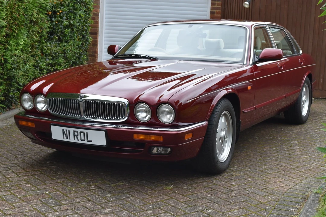 1996 Jaguar X300 XJ - Image 2 of 30