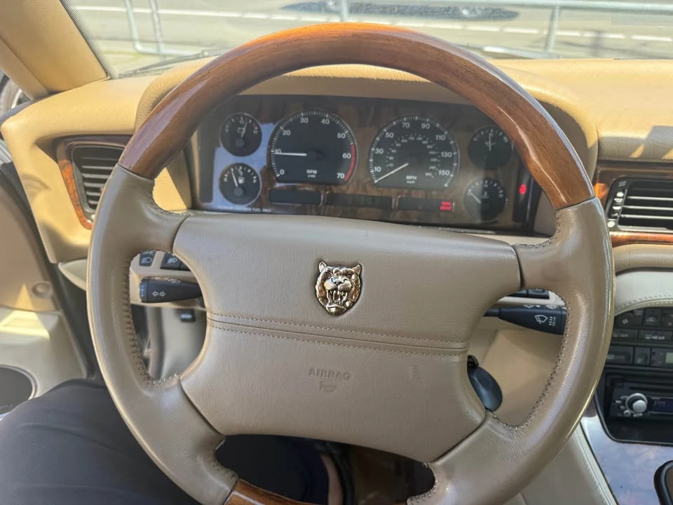 1996 Jaguar X306 XJR - Image 7 of 11