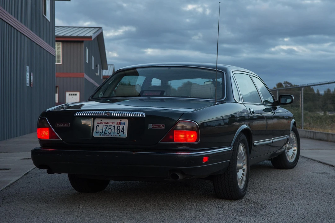 1996 Jaguar X300 XJ - Image 4 of 31