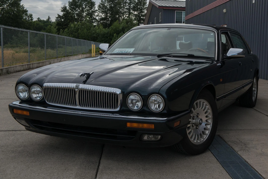 1996 Jaguar X300 XJ - Image 6 of 31