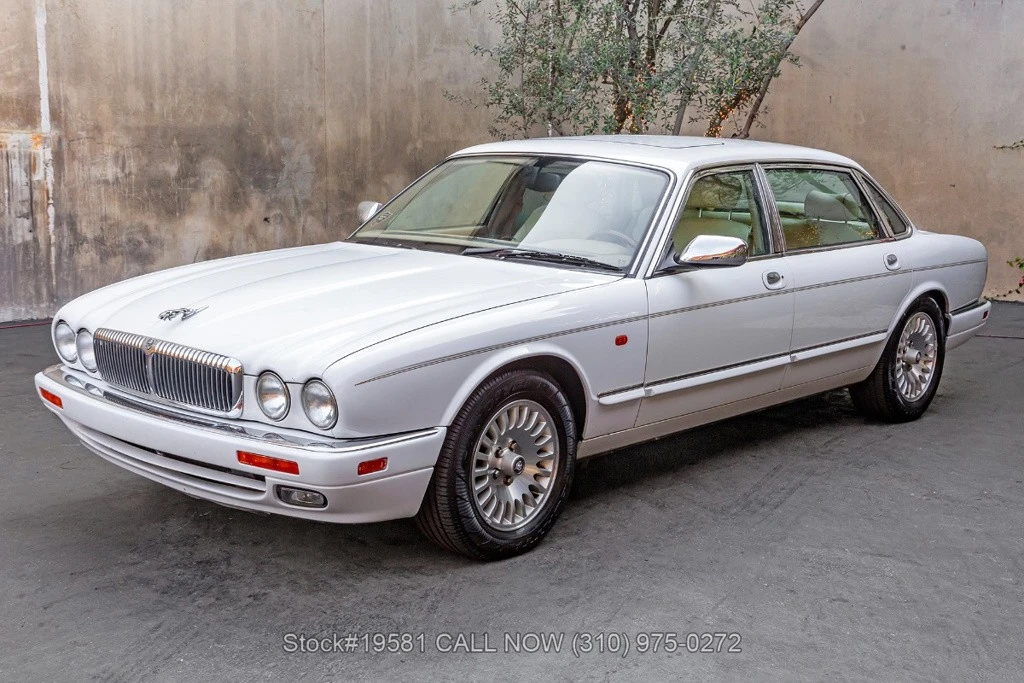1996 Jaguar X300 XJ - Image 7 of 12