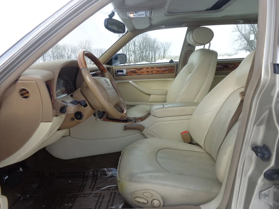 1996 Jaguar X300 XJ - Image 4 of 5