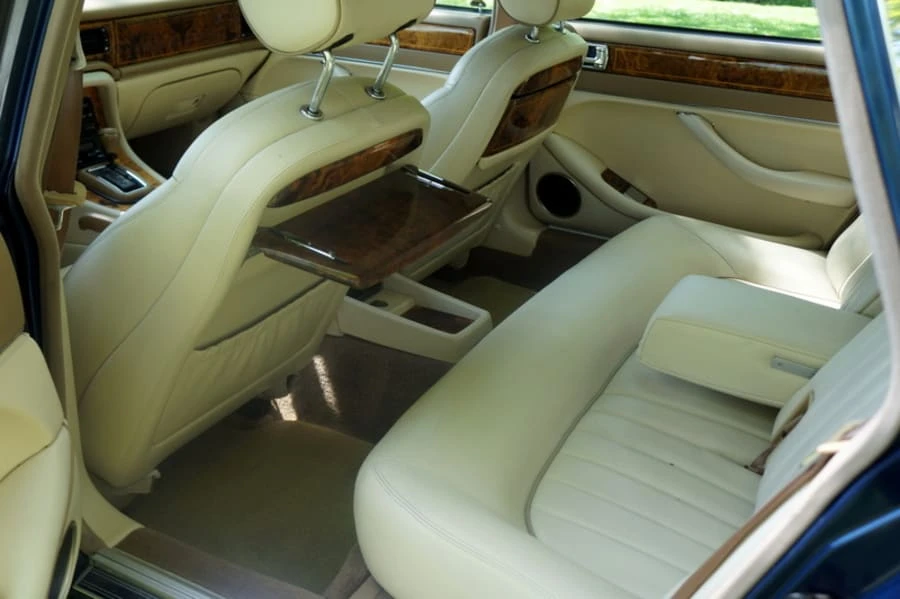 1996 Jaguar X300 XJ - Image 5 of 12