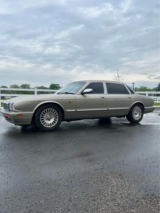 1996 Jaguar X300 XJ - Image 5 of 10
