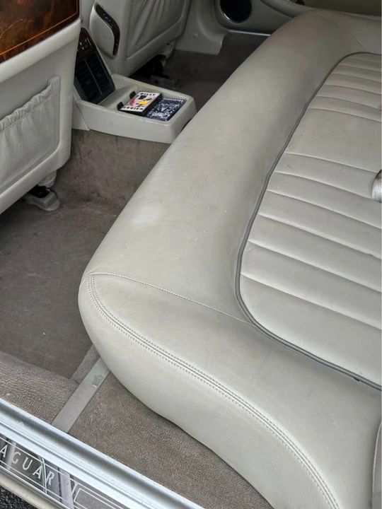 1996 Jaguar X300 XJ - Image 8 of 10