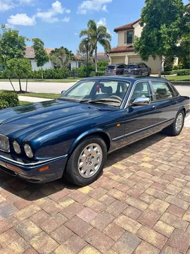 1996 Jaguar XJ Vanden Plas Sedan 4D