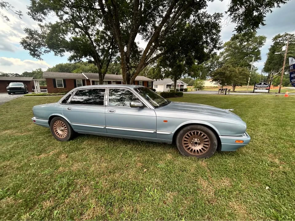 1996 Jaguar X300 XJ - Image 2 of 4