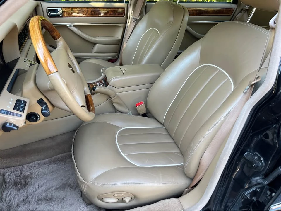 1996 Jaguar X300 XJ - Image 10 of 20