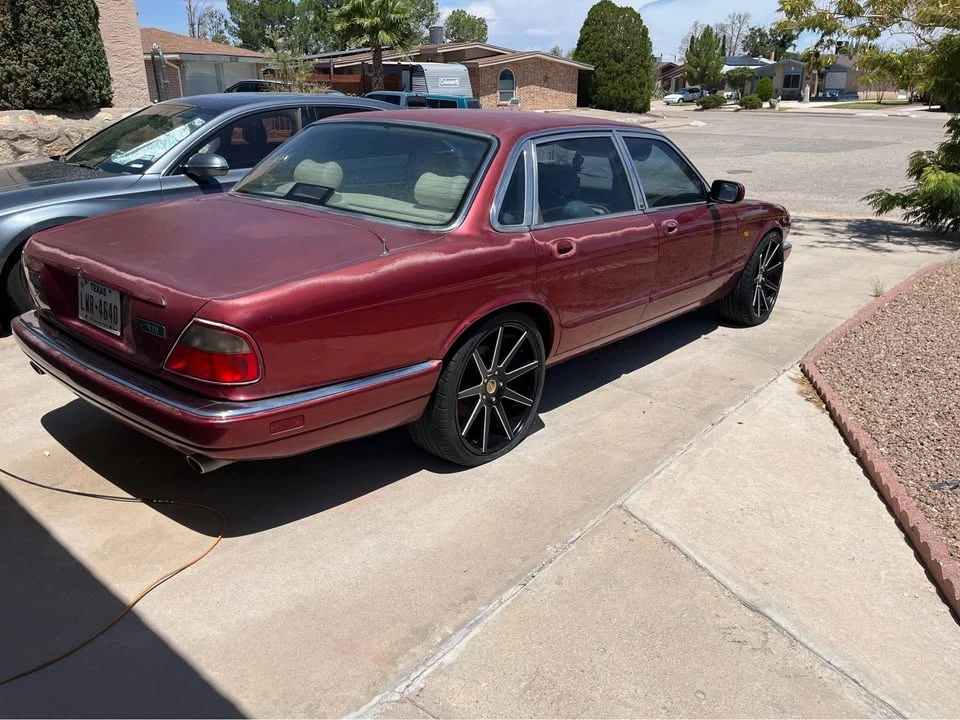 1996 Jaguar X300 XJ - Image 2 of 4