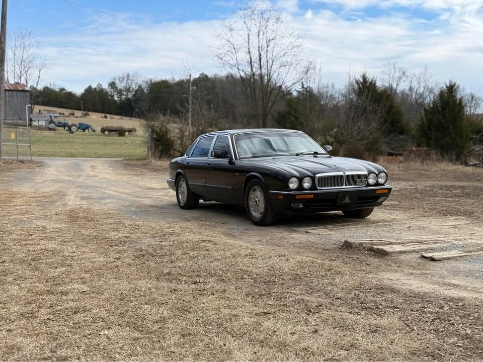 1996 Jaguar X300 XJ - Image 4 of 10