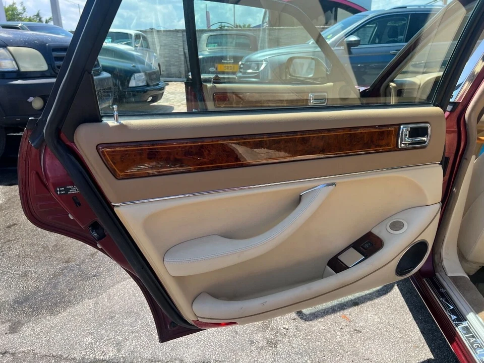 1996 Jaguar XJ Series 4 - Image 7 of 20