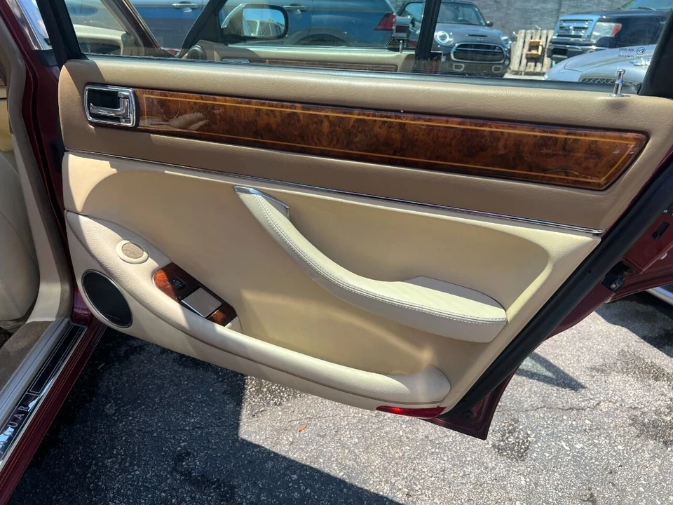 1996 Jaguar XJ Series 4 - Image 14 of 20