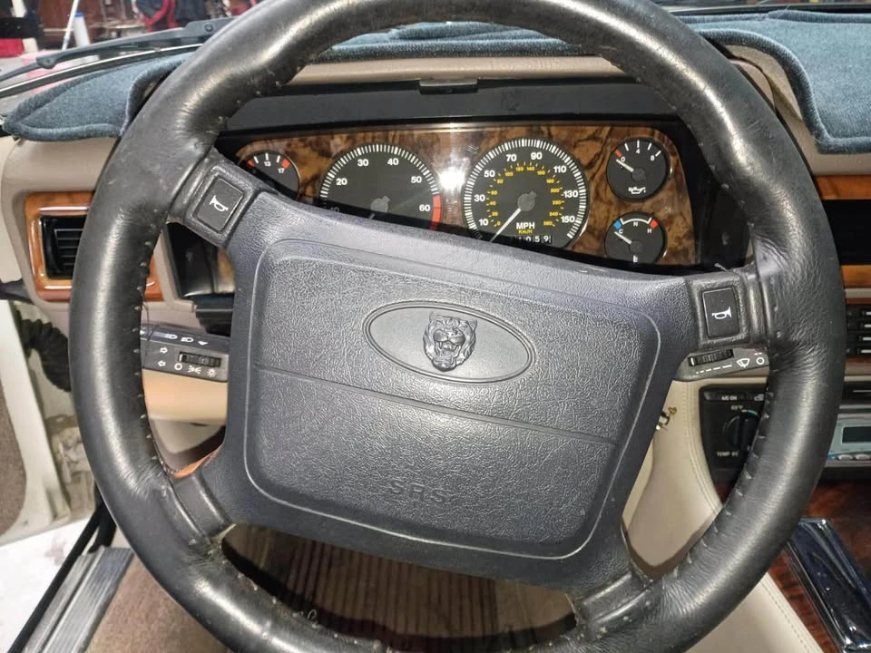 1996 Jaguar XJS Convertible - Image 6 of 6