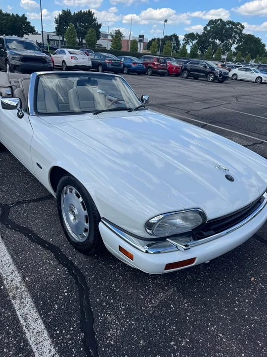 1996 Jaguar XJS Convertible - Image 5 of 15