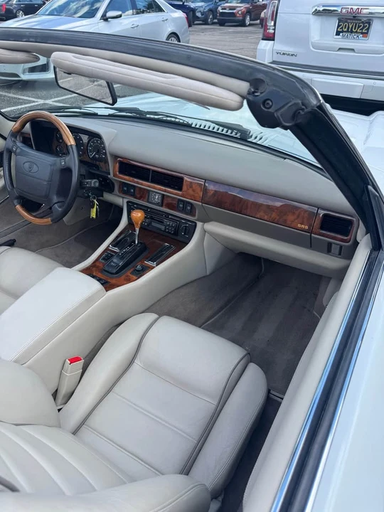1996 Jaguar XJS Convertible - Image 8 of 15