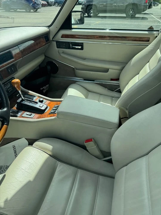 1996 Jaguar XJS Convertible - Image 14 of 15