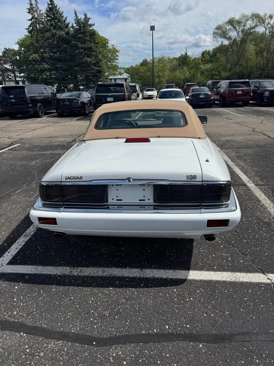 1996 Jaguar XJS Convertible - Image 13 of 15