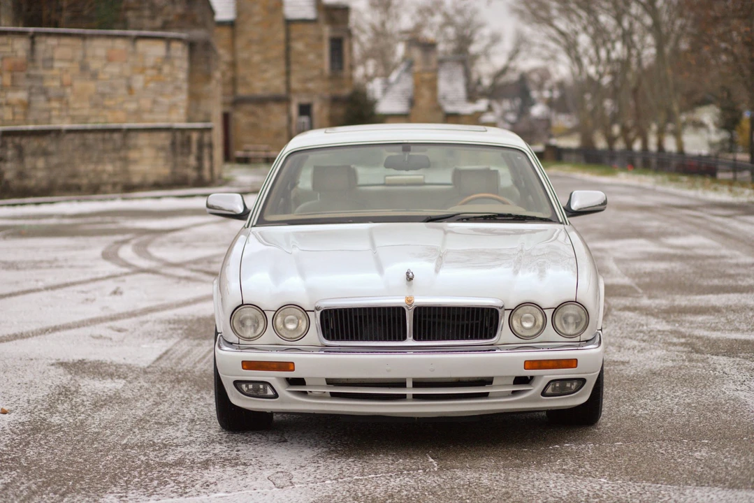 1996 Jaguar X300 XJ - Image 6 of 31