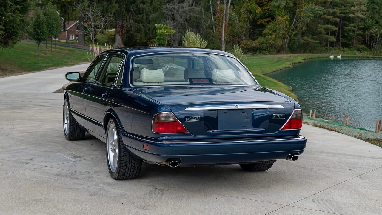 1996 Jaguar X300 XJ - Image 27 of 31