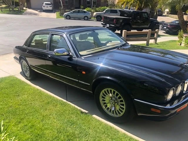 1996 Jaguar X300 XJ - Image 2 of 14