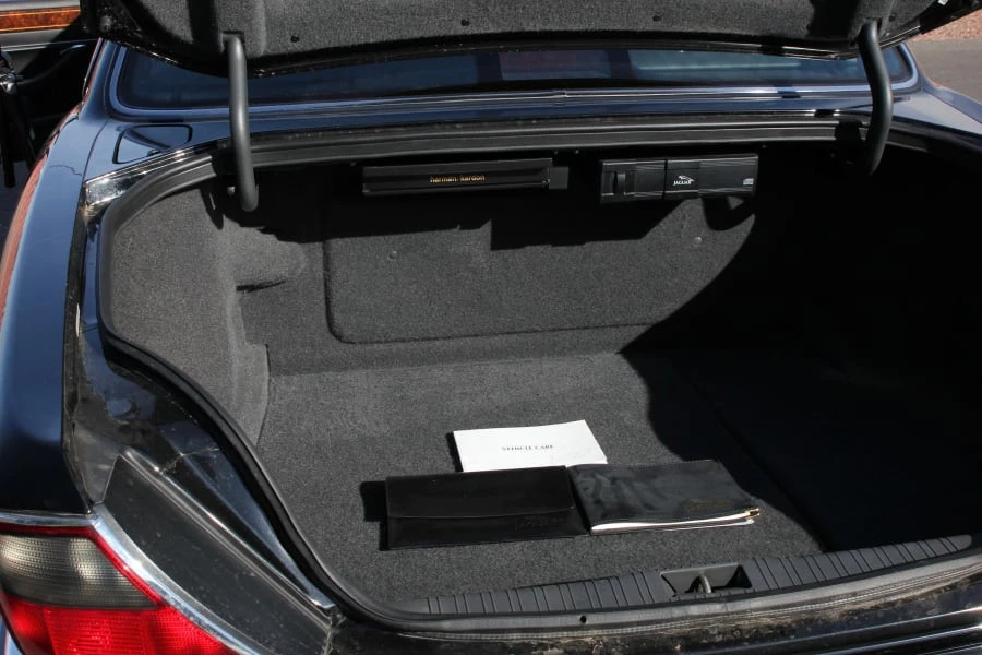 1996 Jaguar X300 XJ - Image 7 of 12