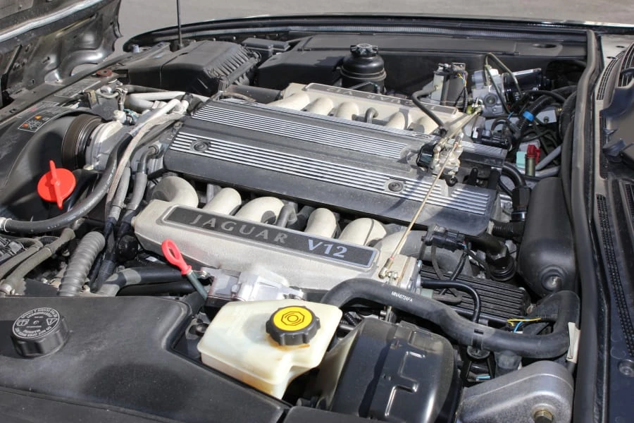 1996 Jaguar X300 XJ - Image 8 of 12