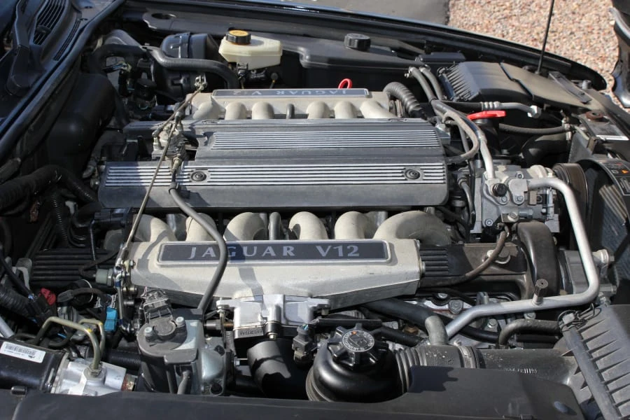 1996 Jaguar X300 XJ - Image 9 of 12