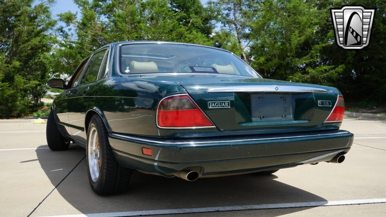 1996 Jaguar X300 XJ - Image 4 of 21
