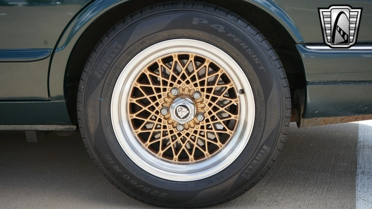 1996 Jaguar X300 XJ - Image 9 of 21