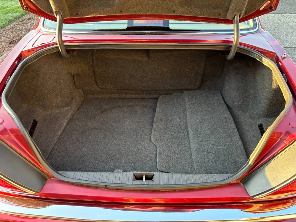 1996 Jaguar X300 XJ - Image 12 of 14