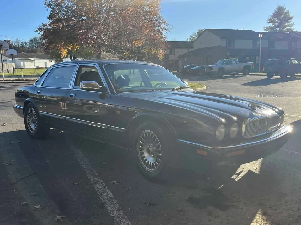 1996 Jaguar X300 XJ - Image 4 of 7