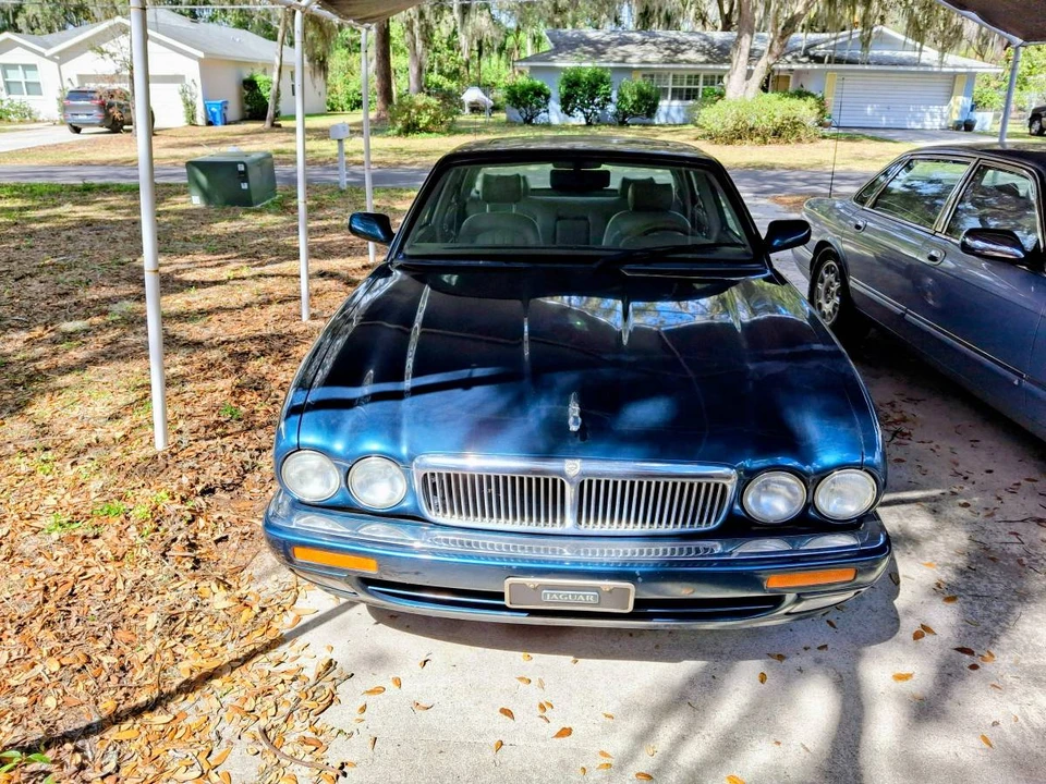 1996 Jaguar X300 XJ - Image 2 of 6