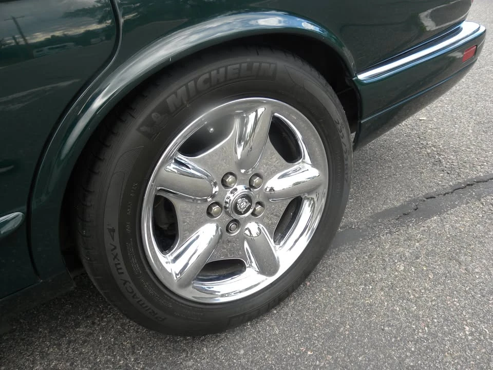 1996 Jaguar X300 XJ - Image 11 of 16