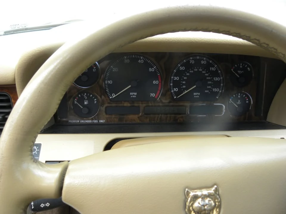 1996 Jaguar X300 XJ - Image 4 of 16