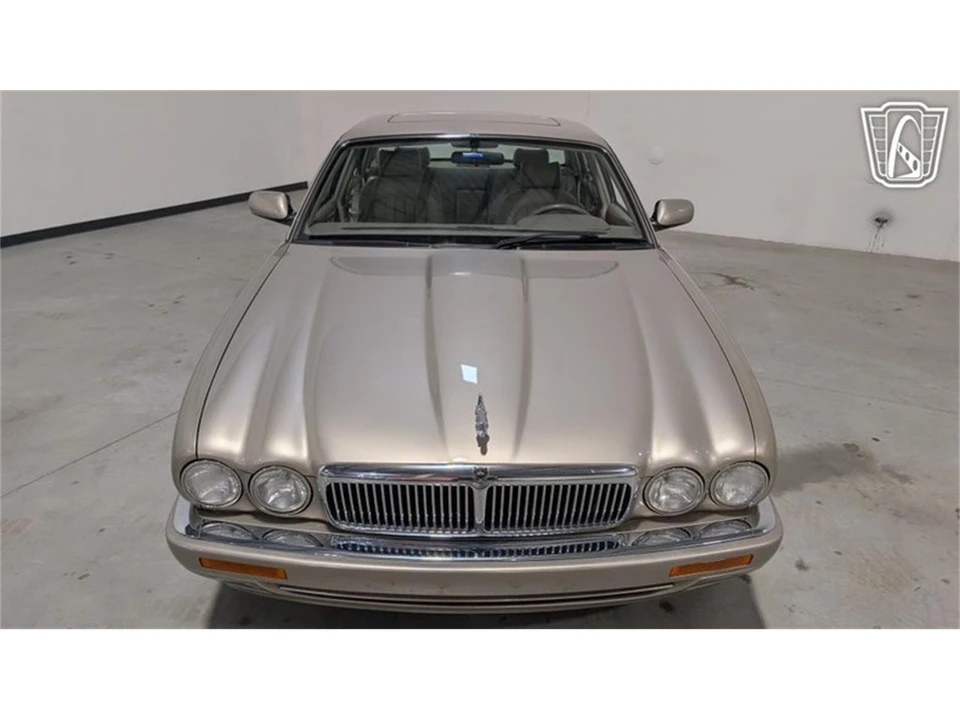 1996 Jaguar X300 XJ - Image 22 of 31